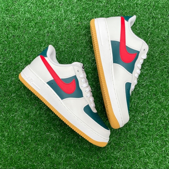 Nike Air Force 1 Custom - Picture 3 of 5